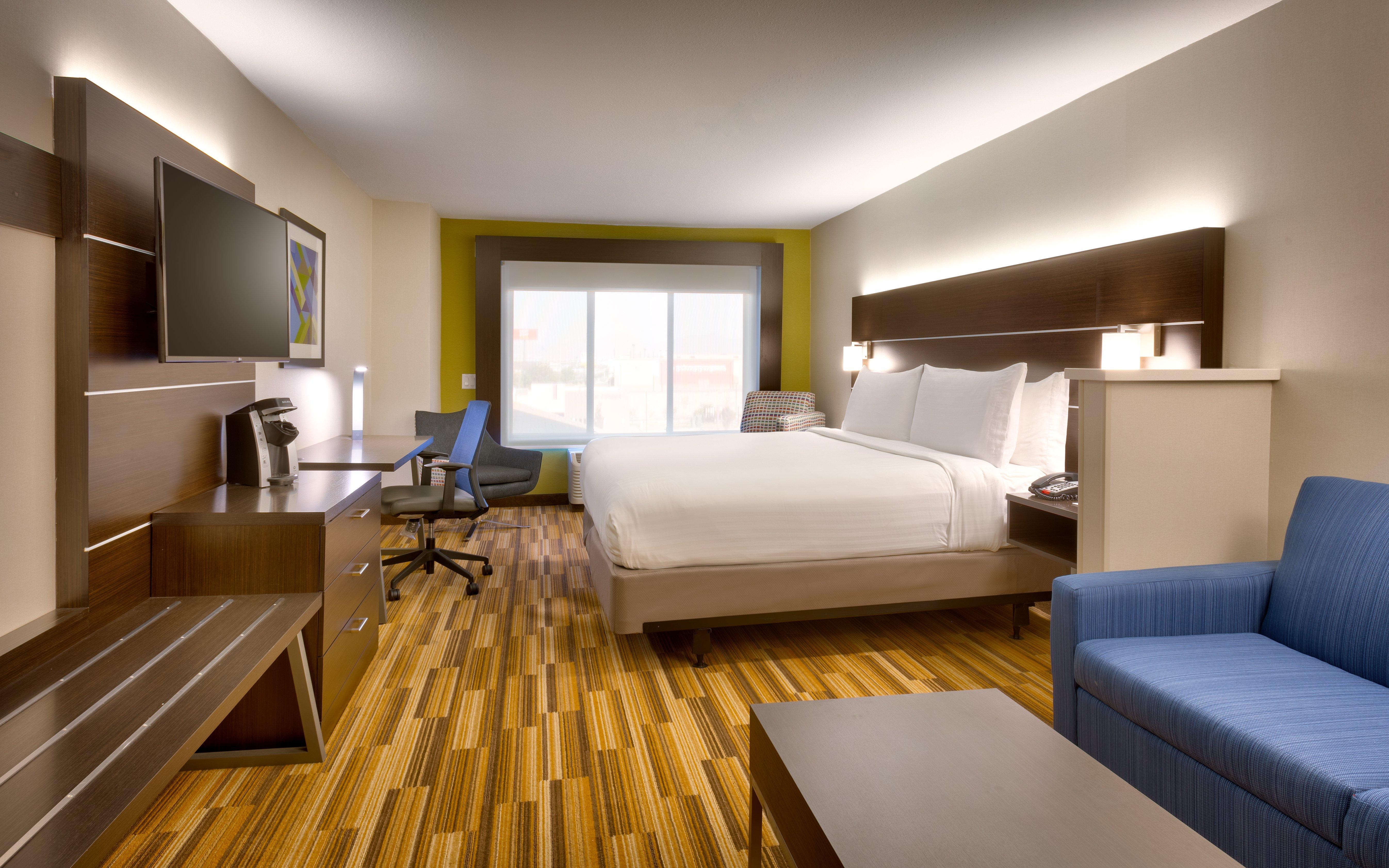 Express I-10 East By Ihg 2*