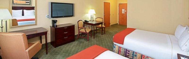 Express I-10 East By Ihg Hotel 2*