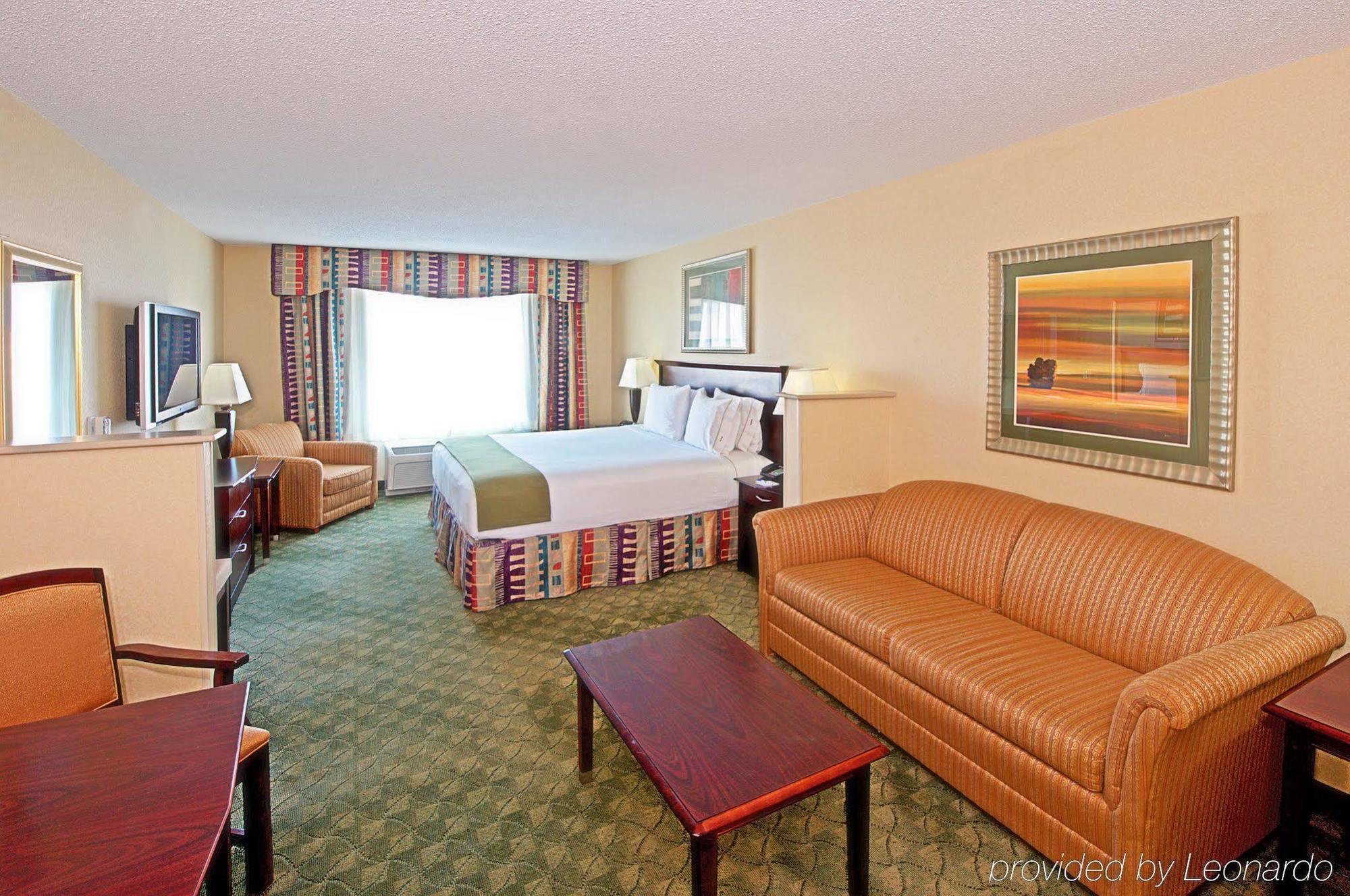 Hotel Express I-10 East By Ihg 2*